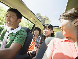 稲沢市で凹んだ車を修理するには
